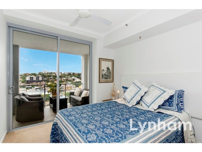 1102/2 Dibbs Street, South Townsville QLD 4810