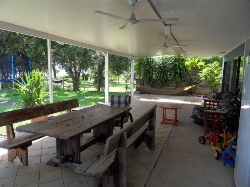110 The Esplanade, Toolakea QLD 4818