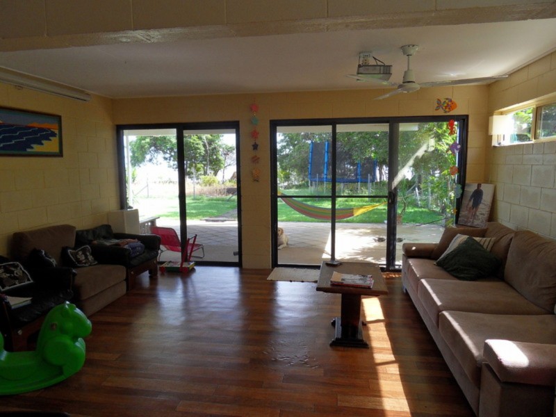 110 The Esplanade, Toolakea QLD 4818