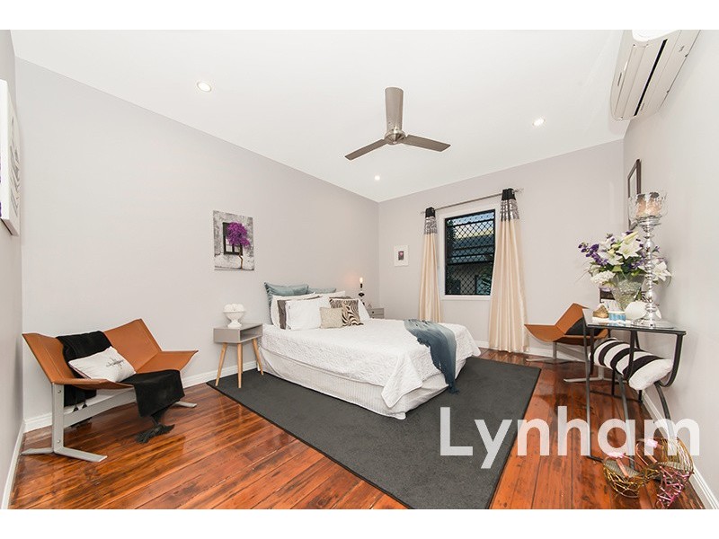 17 Sanderling Circuit, Kelso QLD 4815