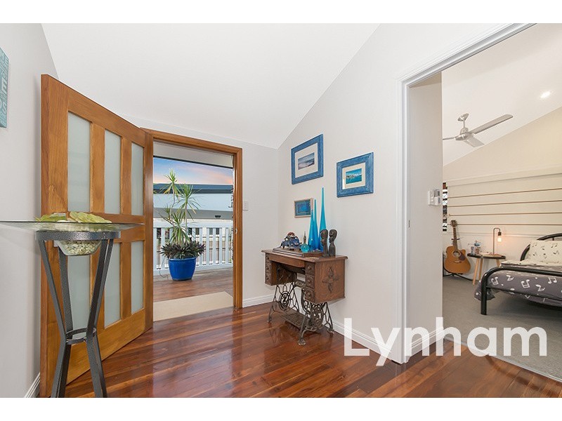 17 Sanderling Circuit, Kelso QLD 4815