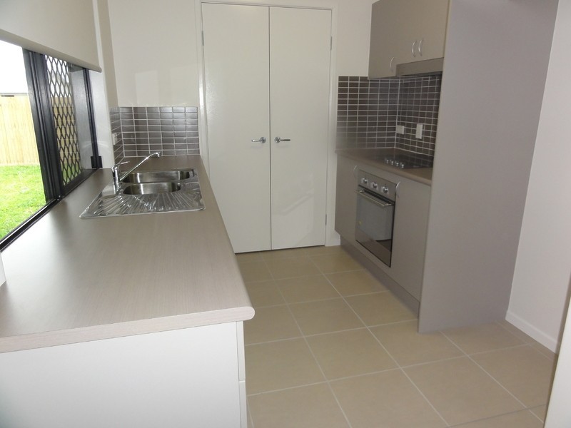 14 Blaise Court, Mount Louisa QLD 4814