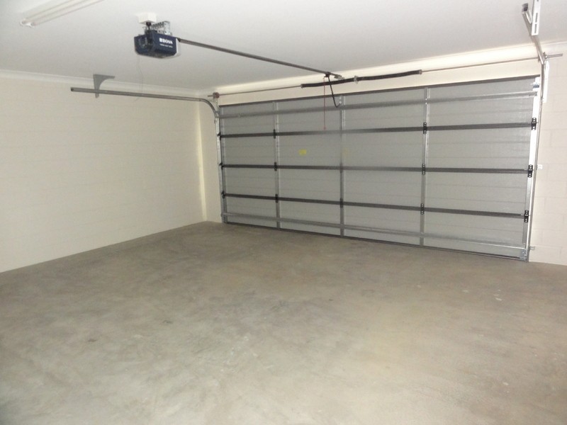 14 Blaise Court, Mount Louisa QLD 4814