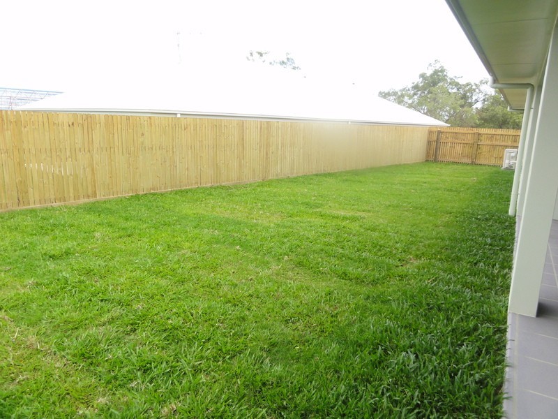 14 Blaise Court, Mount Louisa QLD 4814