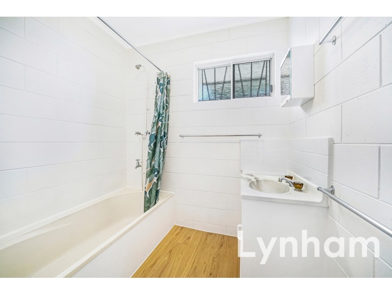 42 Illuta Street, Rasmussen QLD 4815