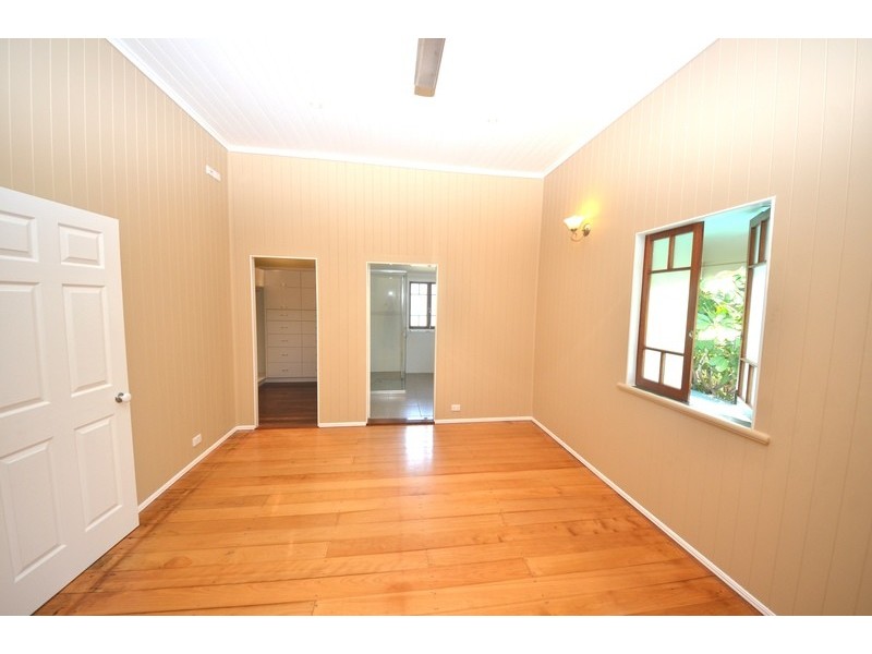 Belgian Gardens QLD 4810