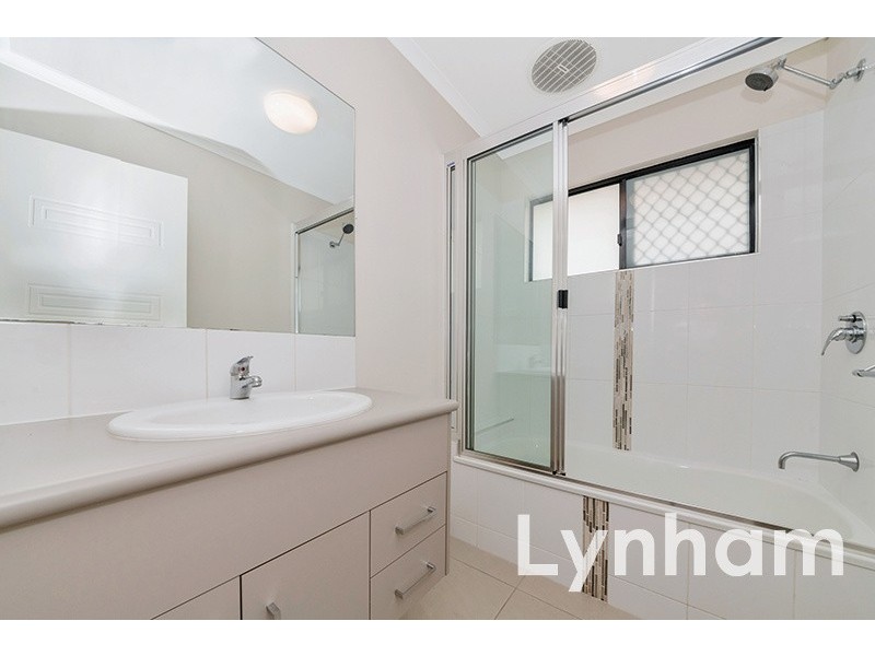 75 Griffey Street, Burdell QLD 4818
