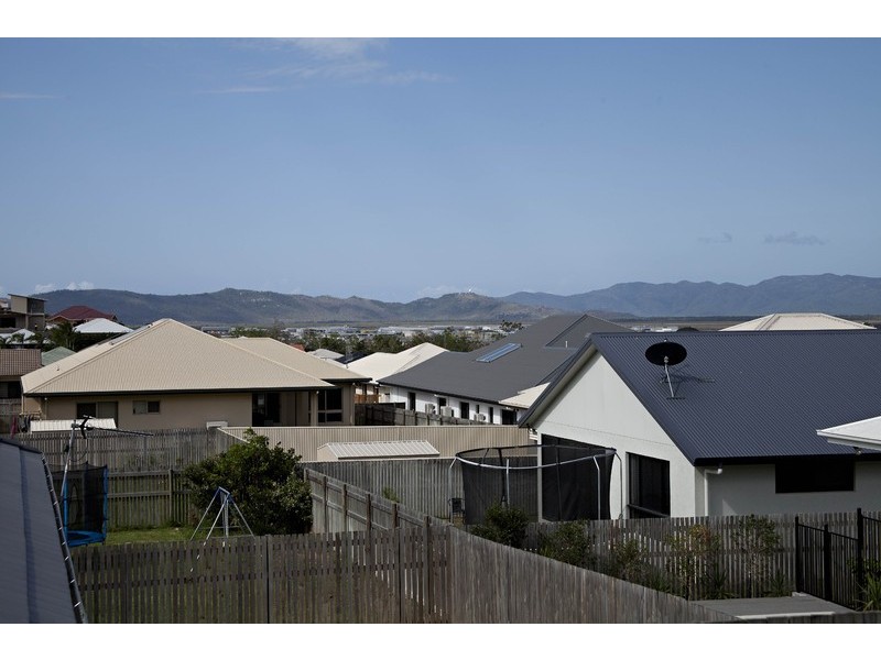 30 Afton Way, Mount Louisa QLD 4814