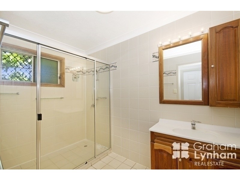 240 Kelso Drive, Kelso QLD 4815