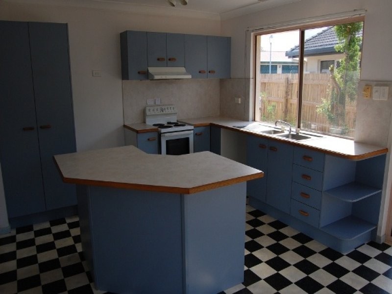 30 Templeton Crescent, Douglas QLD 4814