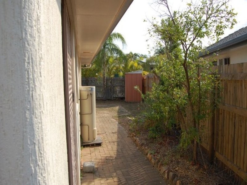 30 Templeton Crescent, Douglas QLD 4814