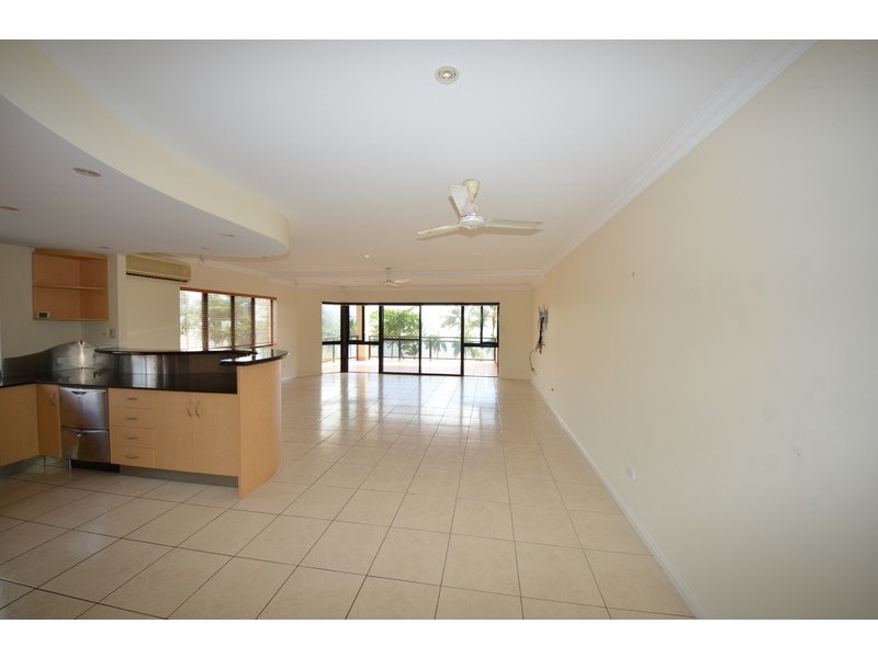 4/103 The Strand, North Ward QLD 4810