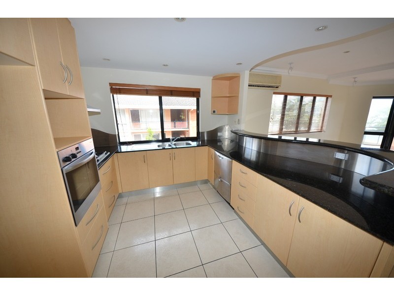 4/103 The Strand, North Ward QLD 4810