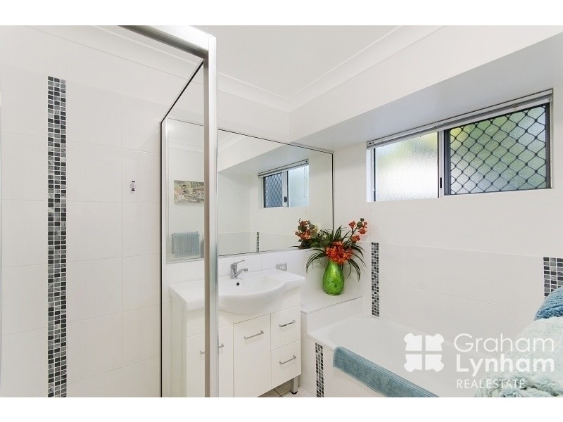 8 Canyon Court, Mount Louisa QLD 4814