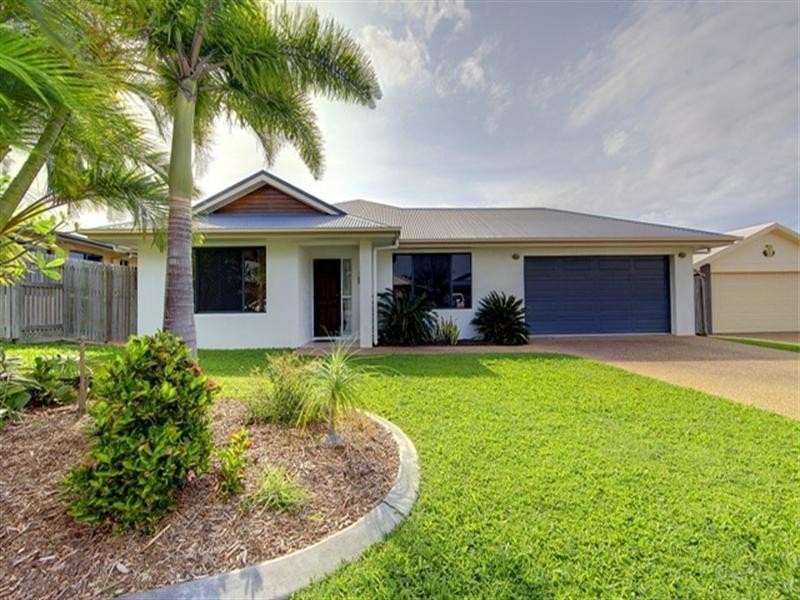 7  St Albans Road, Mount Louisa QLD 4814