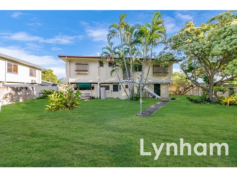 6 Selwyn Street, Cranbrook QLD 4814