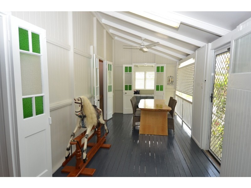 32 Bayswater Terrace, Hyde Park QLD 4812