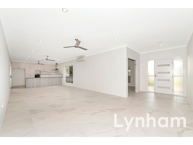 16 Springbrook Parade, Idalia QLD 4811