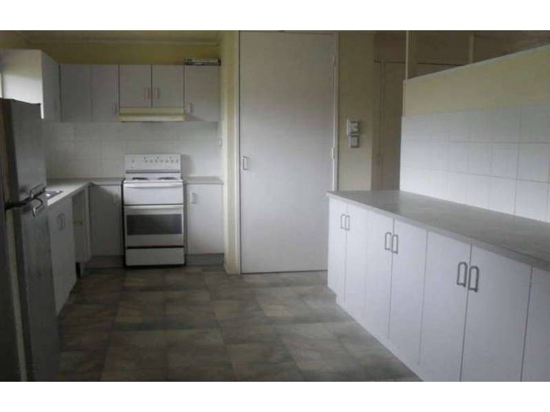 14 Sharon Crescent, Kelso QLD 4815