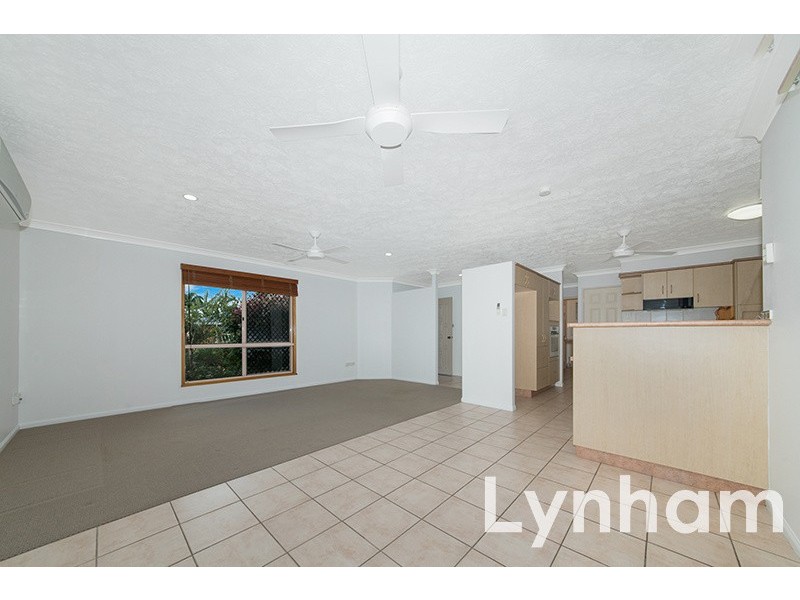 13 Wheeler Circuit, Kirwan QLD 4817