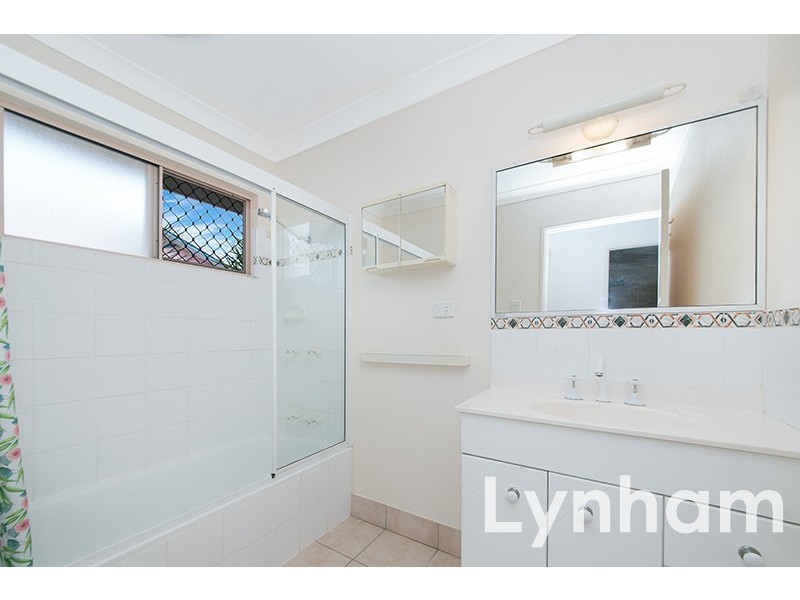 13 Wheeler Circuit, Kirwan QLD 4817