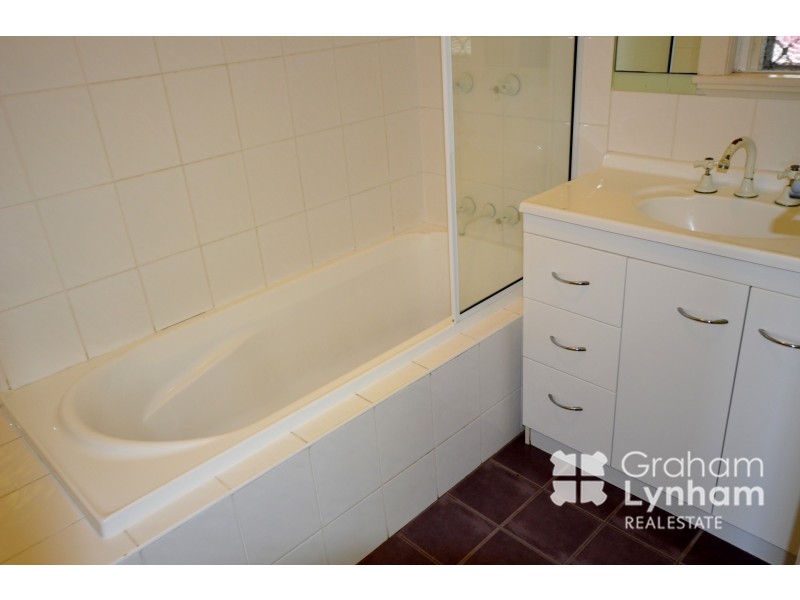 1/24 Hale Street, Townsville City QLD 4810