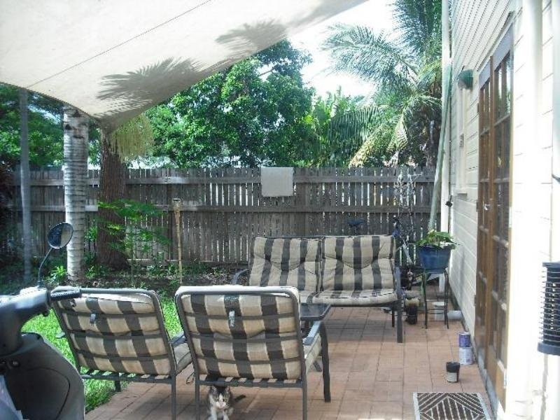 93 Perkins Street, South Townsville QLD 4810