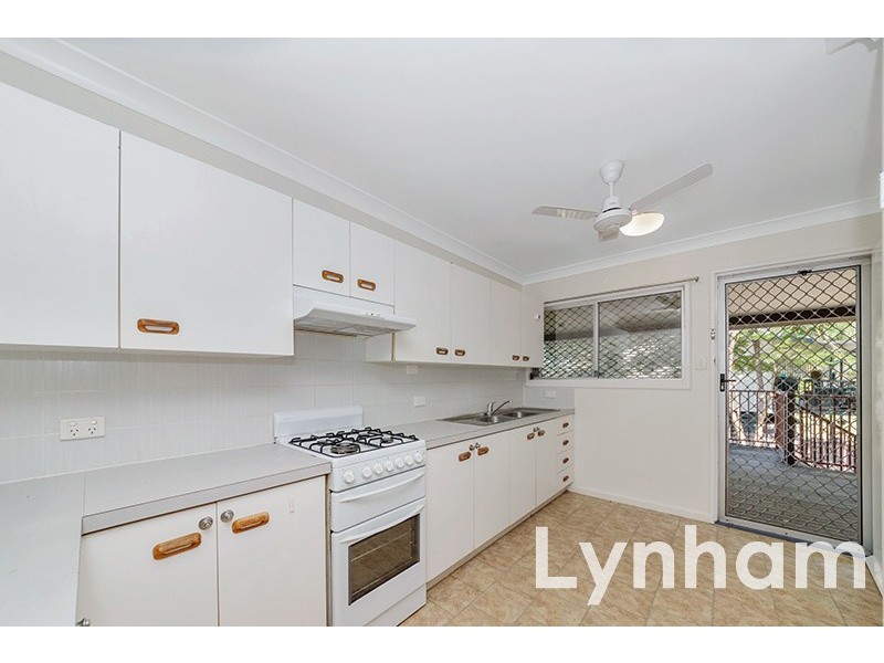 27 Daniels Street, Vincent QLD 4814