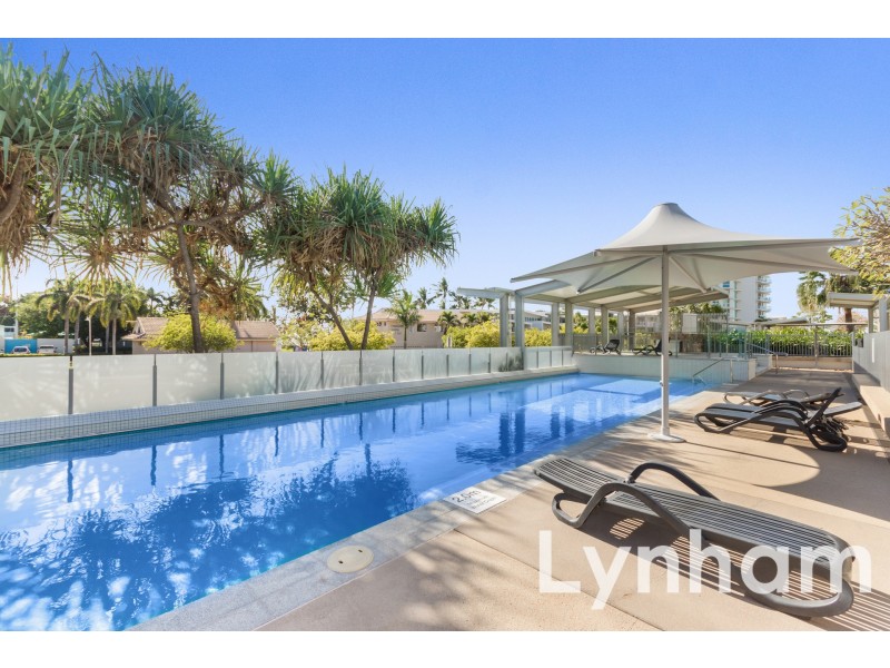 2404/6 Mariners Drive, Townsville City QLD 4810