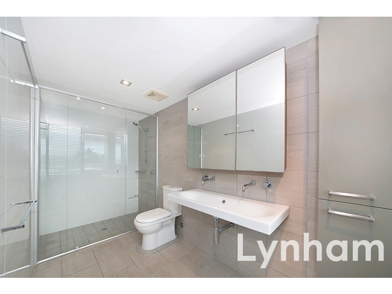 2404/6 Mariners Drive, Townsville City QLD 4810