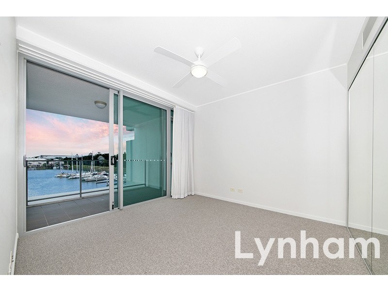 2404/6 Mariners Drive, Townsville City QLD 4810