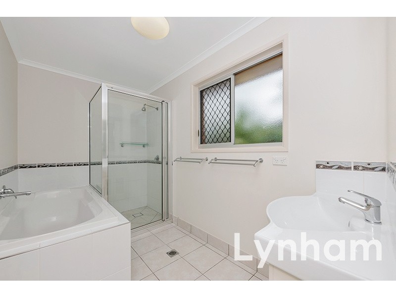 36 Bultarra Crescent, Kirwan QLD 4817