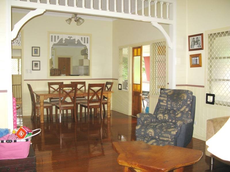 14 Carr Street, Hermit Park QLD 4812