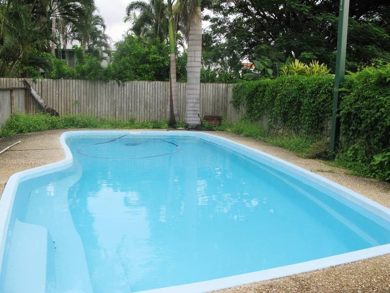 14 Carr Street, Hermit Park QLD 4812
