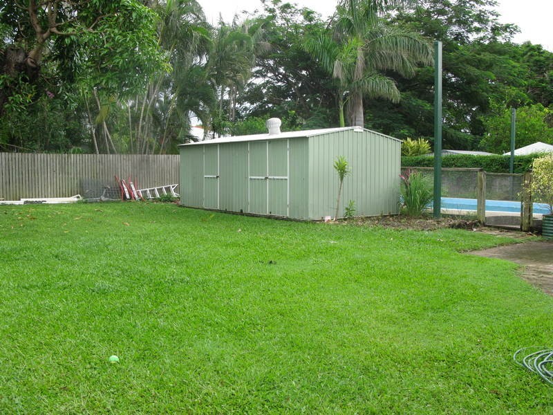 14 Carr Street, Hermit Park QLD 4812