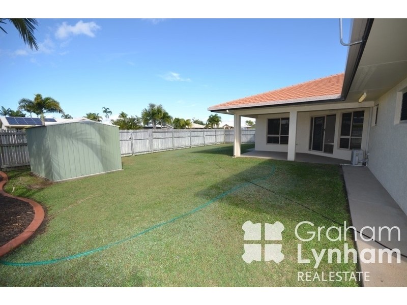 15 Young Circuit, Kirwan QLD 4817