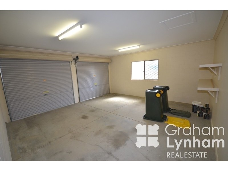 15 Young Circuit, Kirwan QLD 4817