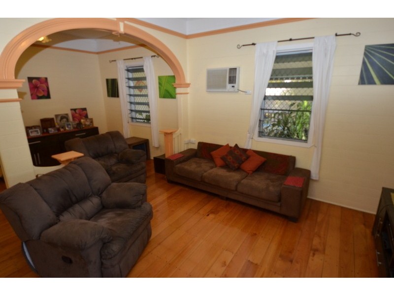 69 Morey Street, South Townsville QLD 4810