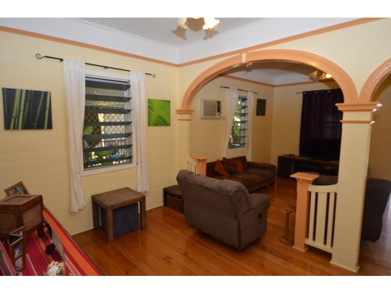 69 Morey Street, South Townsville QLD 4810