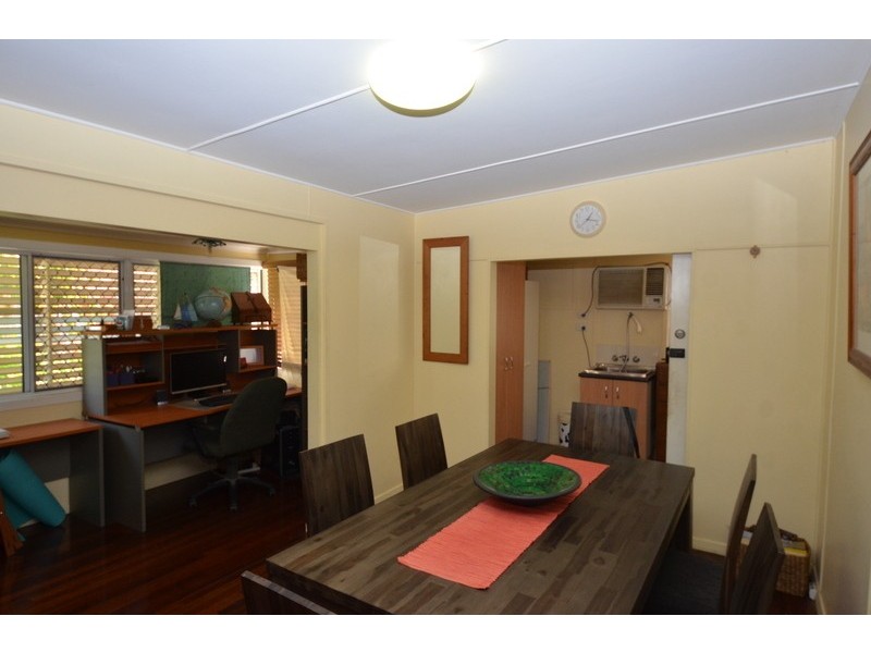 69 Morey Street, South Townsville QLD 4810