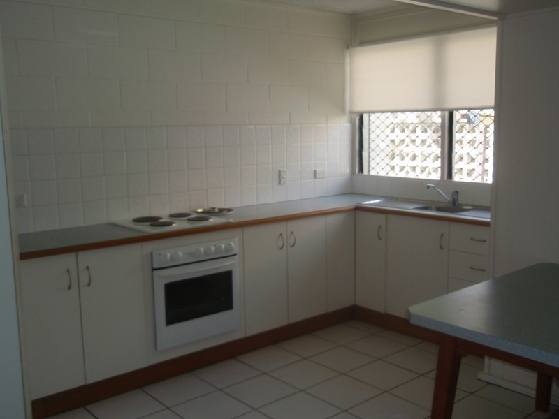 10/108 Mitchell Street, North Ward QLD 4810