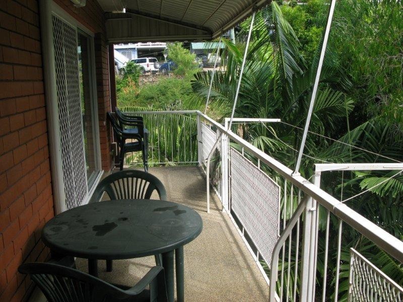 9/17 Stanton Terrace, North Ward QLD 4810