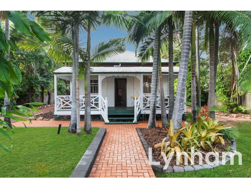 17 Nelson St, South Townsville QLD 4810