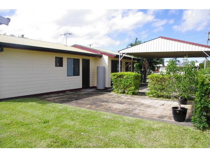 2 Jabiru Avenue, Condon QLD 4815