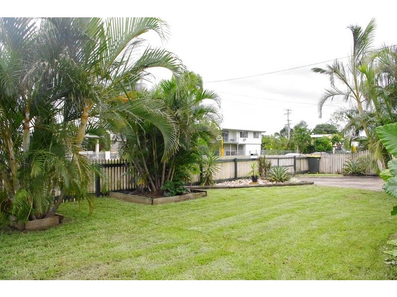 2 Jabiru Avenue, Condon QLD 4815