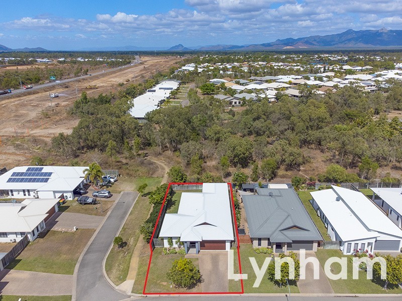 40 Poinsettia Drive, Bohle Plains QLD 4817