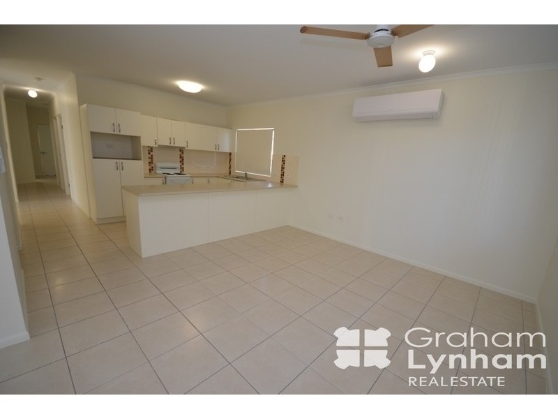 12 Rodeo Drive, Mount Louisa QLD 4814