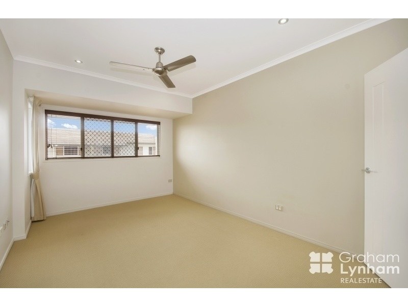122/1 Burnda Street, Kirwan QLD 4817