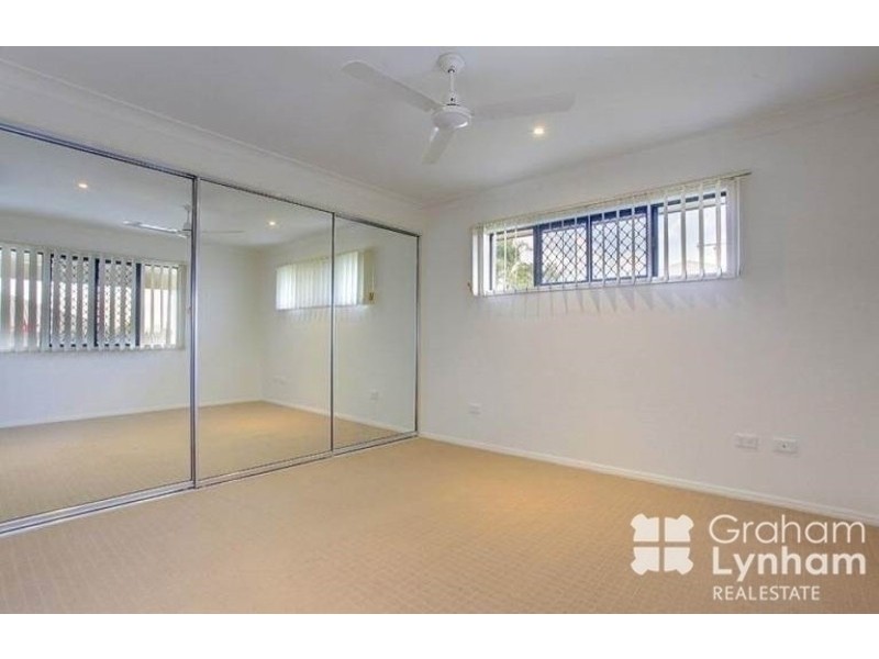 19 Chapple Street, Mount Louisa QLD 4814