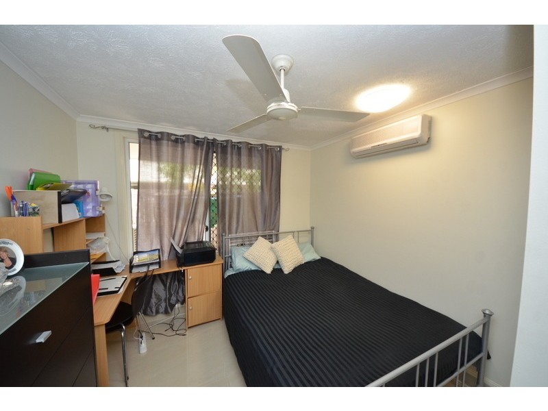 2/53 Henry Street, West End QLD 4810